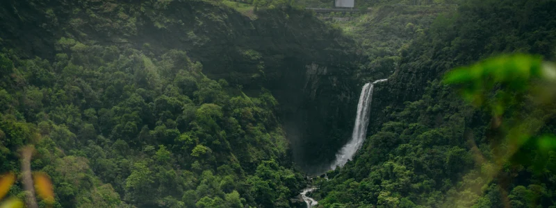 Best Monsoon Destinations in India Lonavala hills and waterfalls