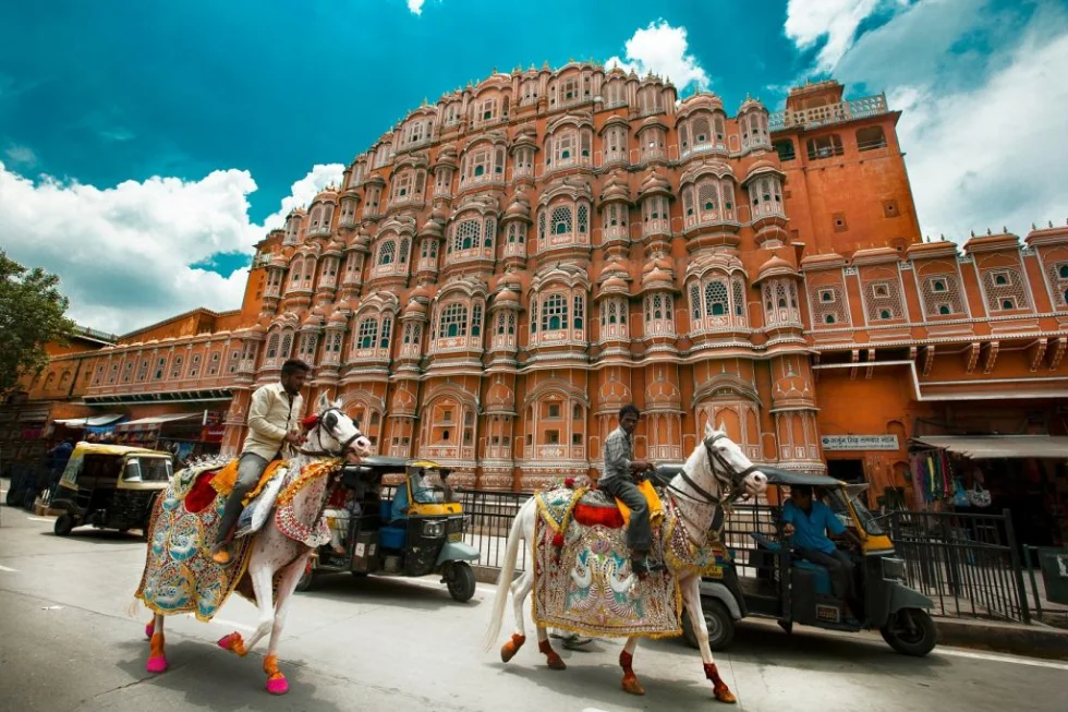 Rajasthan top places for group trips India forts desert
